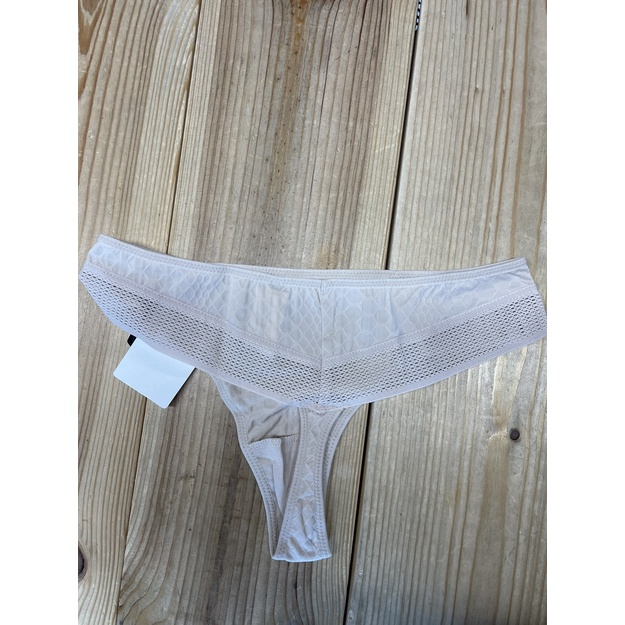 Passionata 36(S) 40(L) dydžio kūno spalvos stringai 4247-97