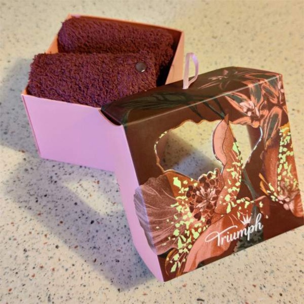 Triumph bordo spalvos moteri&scaron;kos kojinės Accessories Gift Set Sock 01